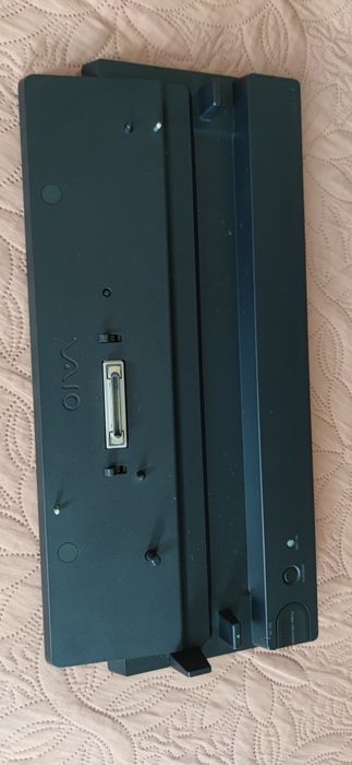 Продам ноутбук Sony Vaio PGG-7V1M + док станція