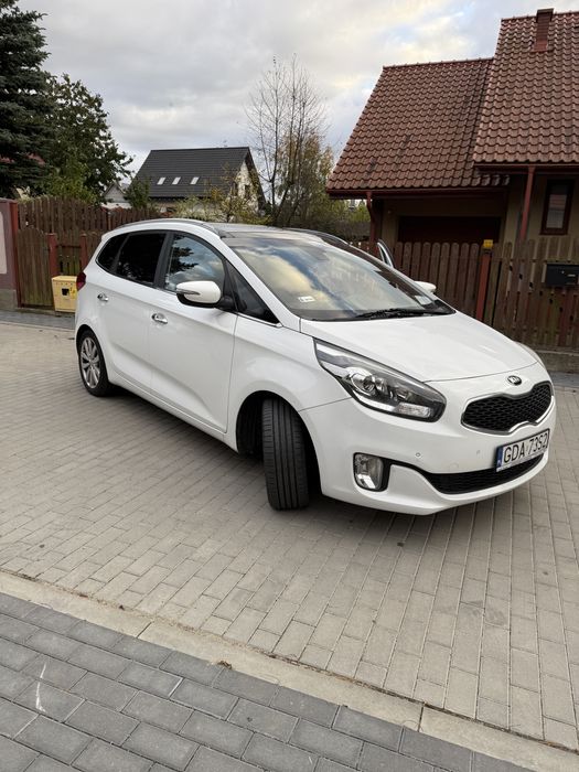 KIA Carens IV  1.7 CRDi 5 os.