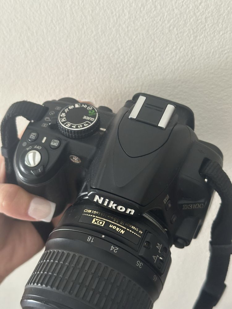 Máquina Fotográfica Nikon