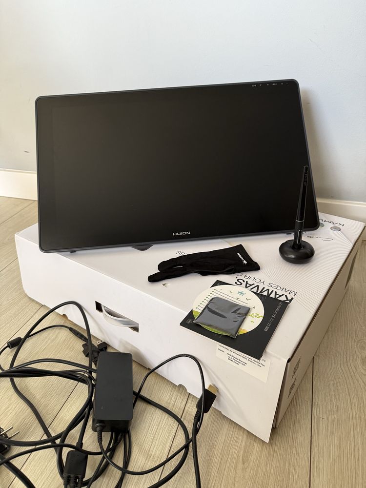 Tablet Huion Kamwas 22plus. Stan BDB! Perełka!