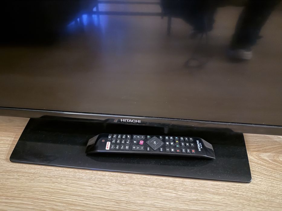 Vendo TV Hitachi