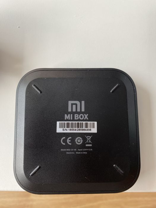 Projektor TouYinger Q10 +  Xiaomi MI box S
