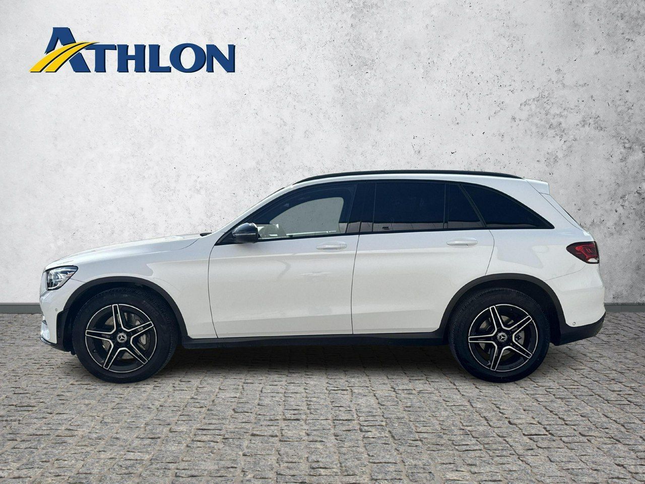 Mercedes-Benz GLC 200d 4-Matic 163KM AMG Line Kamera Navi Salon PL VAT23%