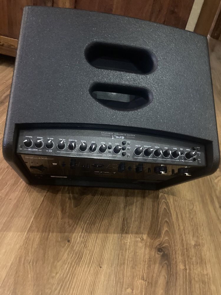 Hughes & Kettner ERA 1 Black wzmacniacz akustyczny