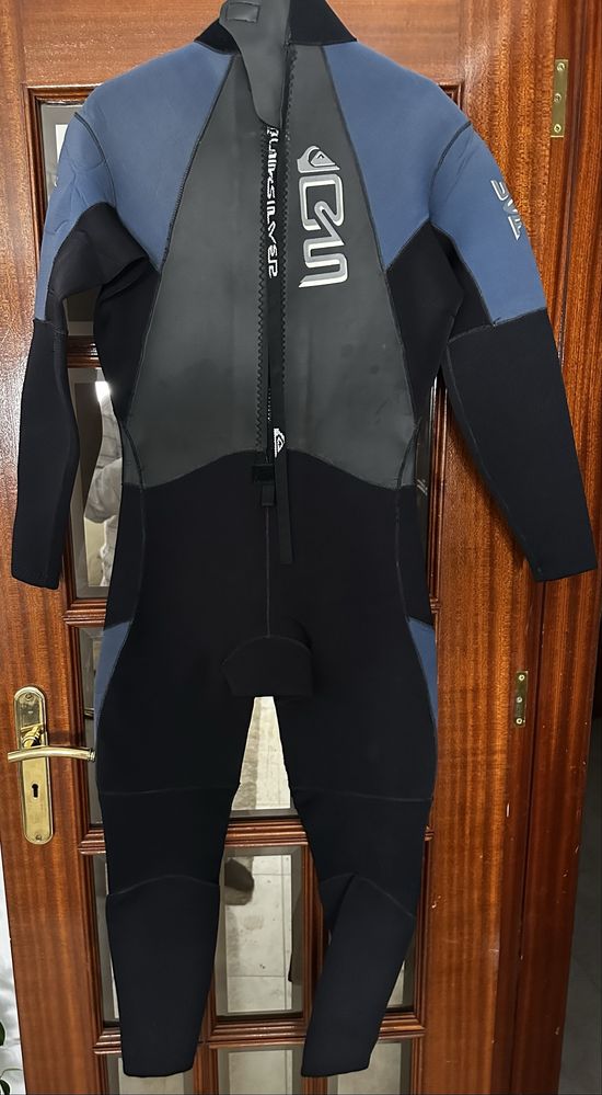 Fato quiksilver 3:2 surf/bodyboard