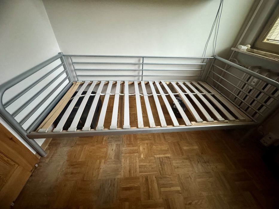 Łóżko metalowe 200x90 z oparciem podnoszonym