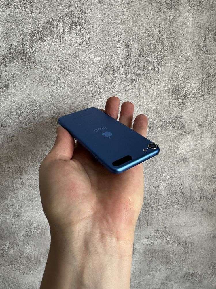 Apple iPod Touch 6 покоління, 16 ГБ.