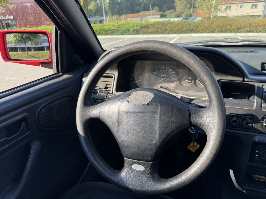 Ford Escort 1.4i