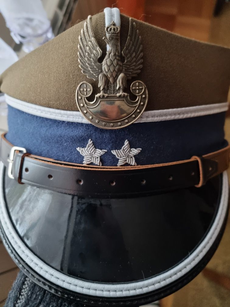Czapka rogatywka