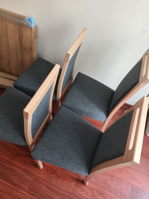 Komplet 4 krzeseł bukowych tapicerowanych INES agata meble
Krzesło buk