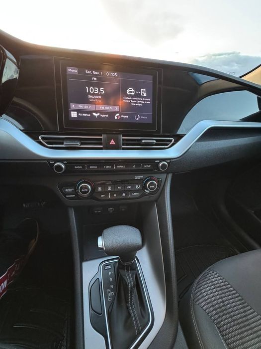 Продам KIA NIRO в гарному стані