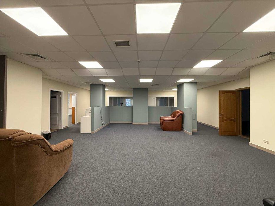 Е.Коновальця.Офіс 290м.6 кабінетів.Центр.Печерськ метро 3хв.БЕЗ%