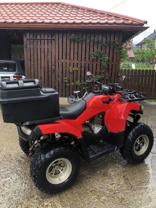 Продам квадроцикл Loncin lx 200au . Без торга