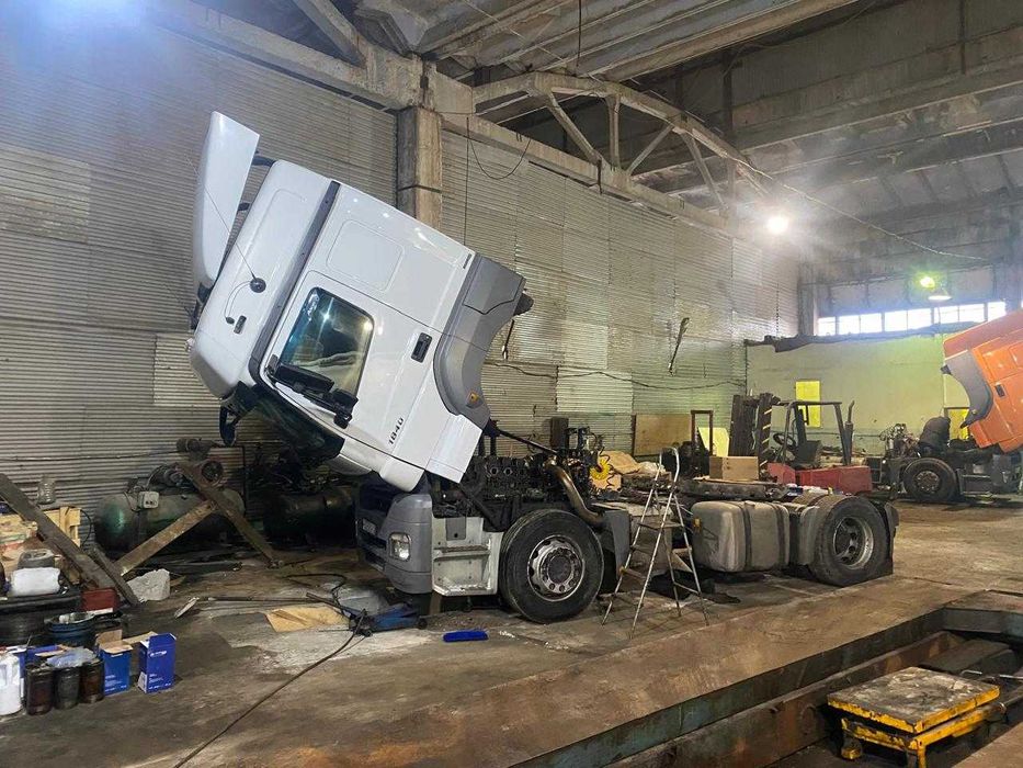 Обслуговування та ремонт компресорів і двигунів вантажних автомобілів