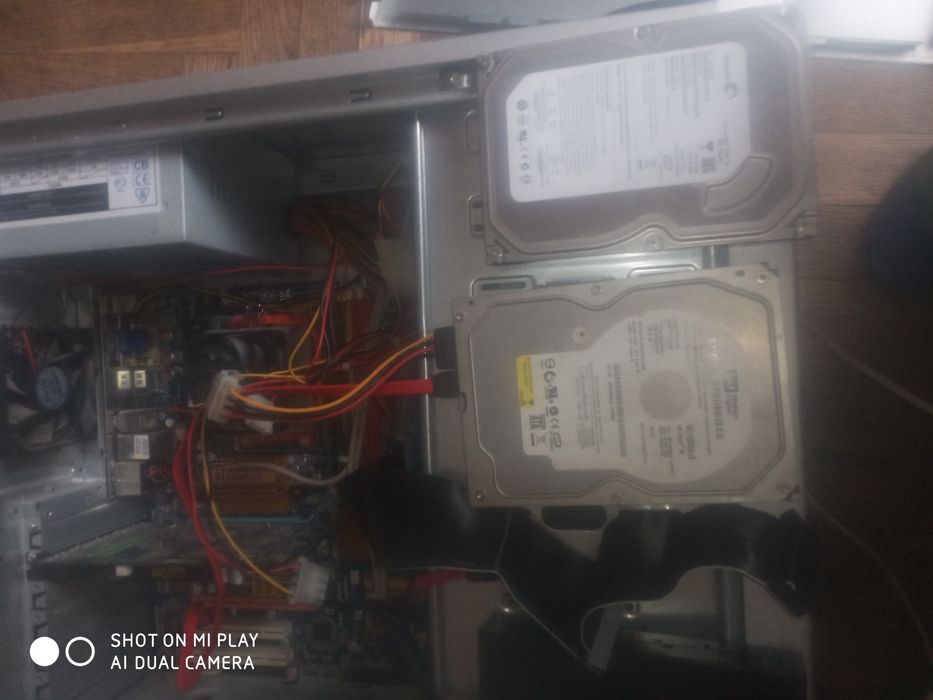 Системный блок работает