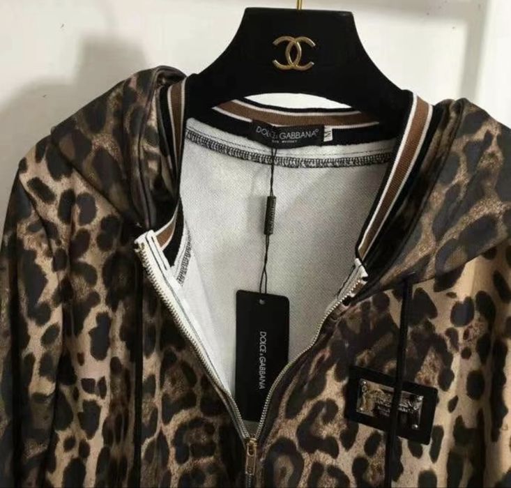 Костюм с штанами dolce