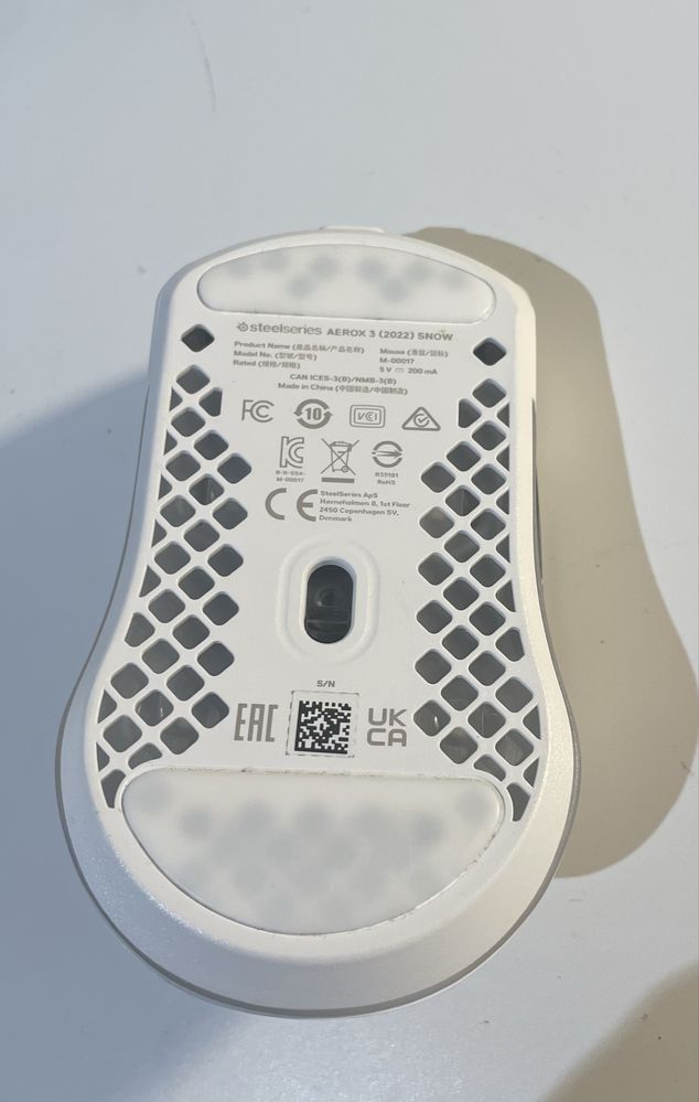 SteelSeries Aerox 3 white edition