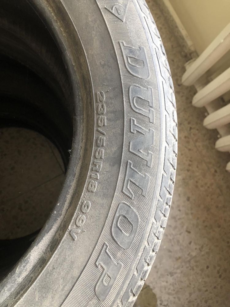 Шина для кросовера розмір 235/55R18.