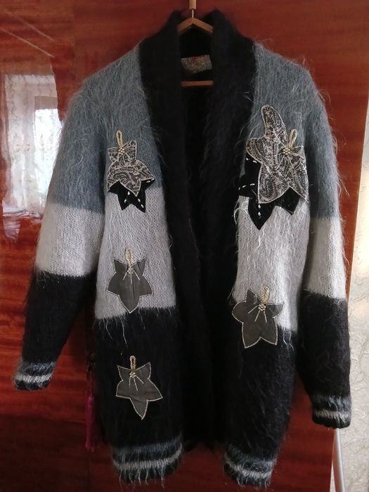 Продам  махеровый кардиган.