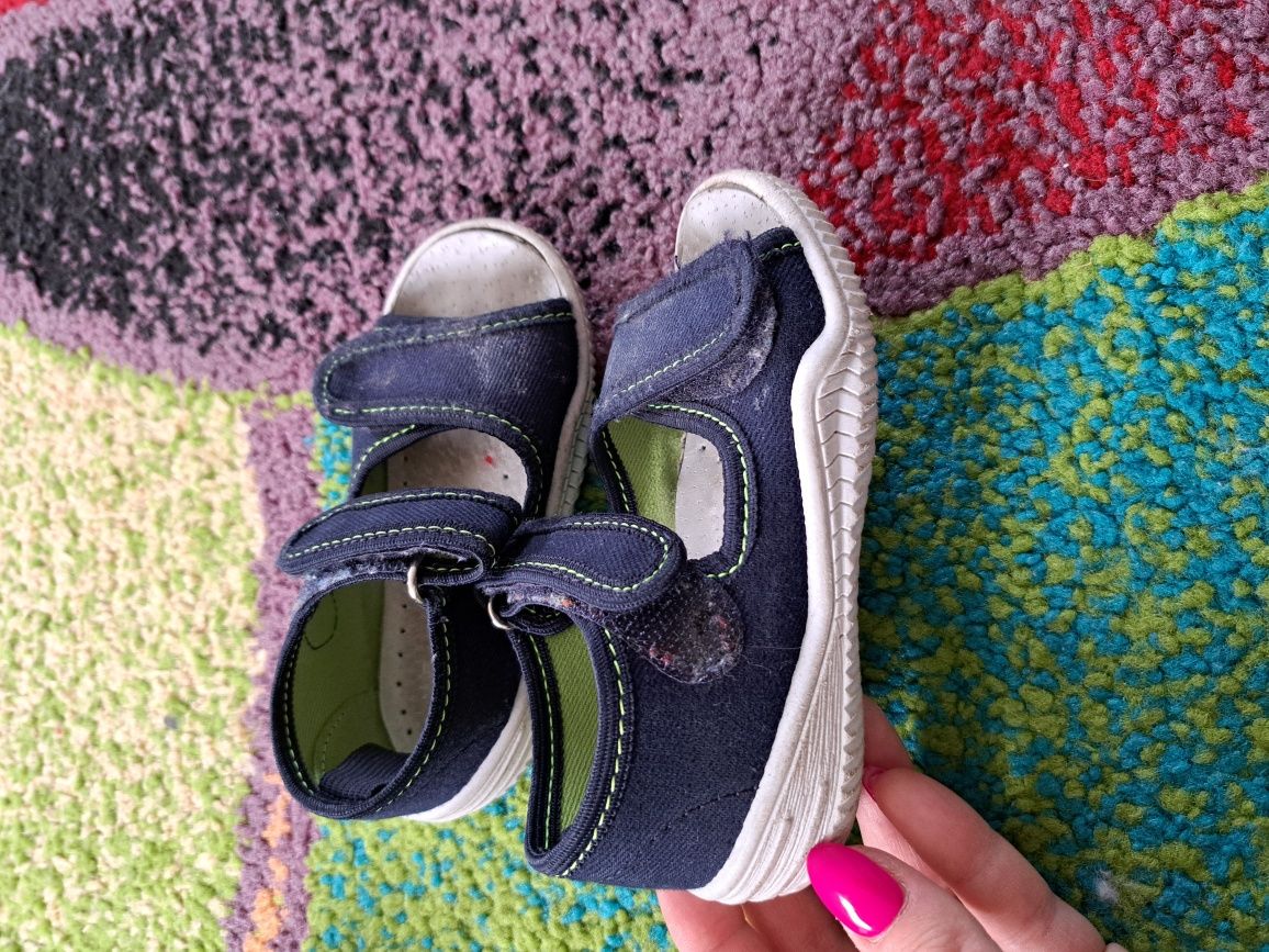 Buty 22 Fisher price, adidasy dla chłopca na roczek, smyk