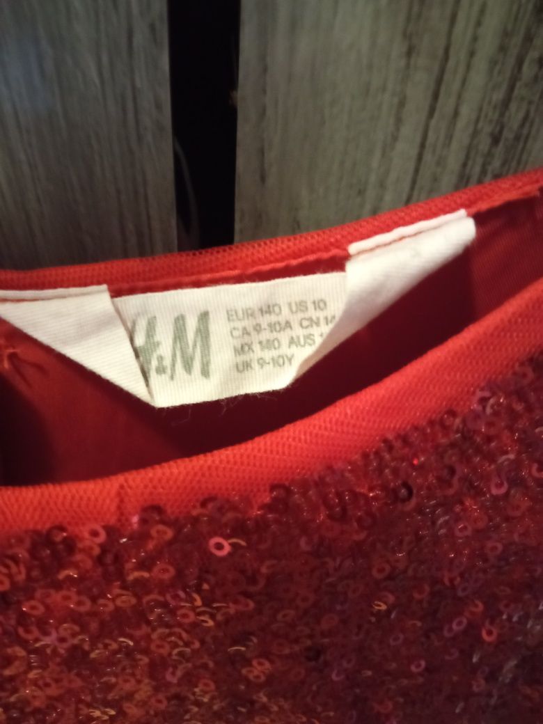 Sukienka czerwona H &M 9-10 lat