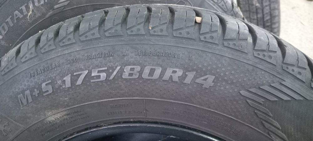 R14 175/80 шини зима.