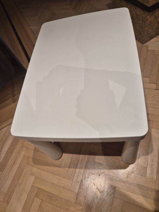 Stolik IKEA dla dzieci