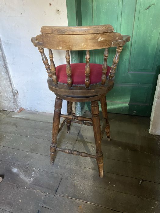 Krzesla barowe hoker Pub 4 sztuki