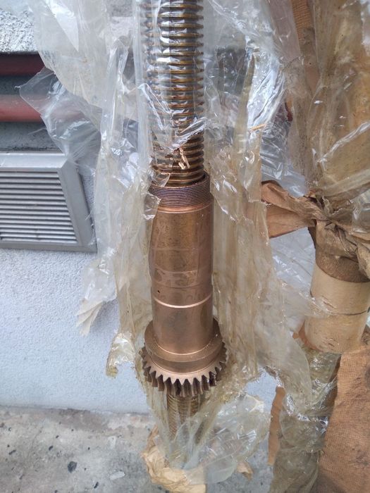 Śruby pociągowe do frezarek 1400mm 1950mm