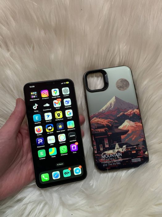 iPhone 11 Pro Max 256 silver white. Айфон 11 про Макс 256 гб