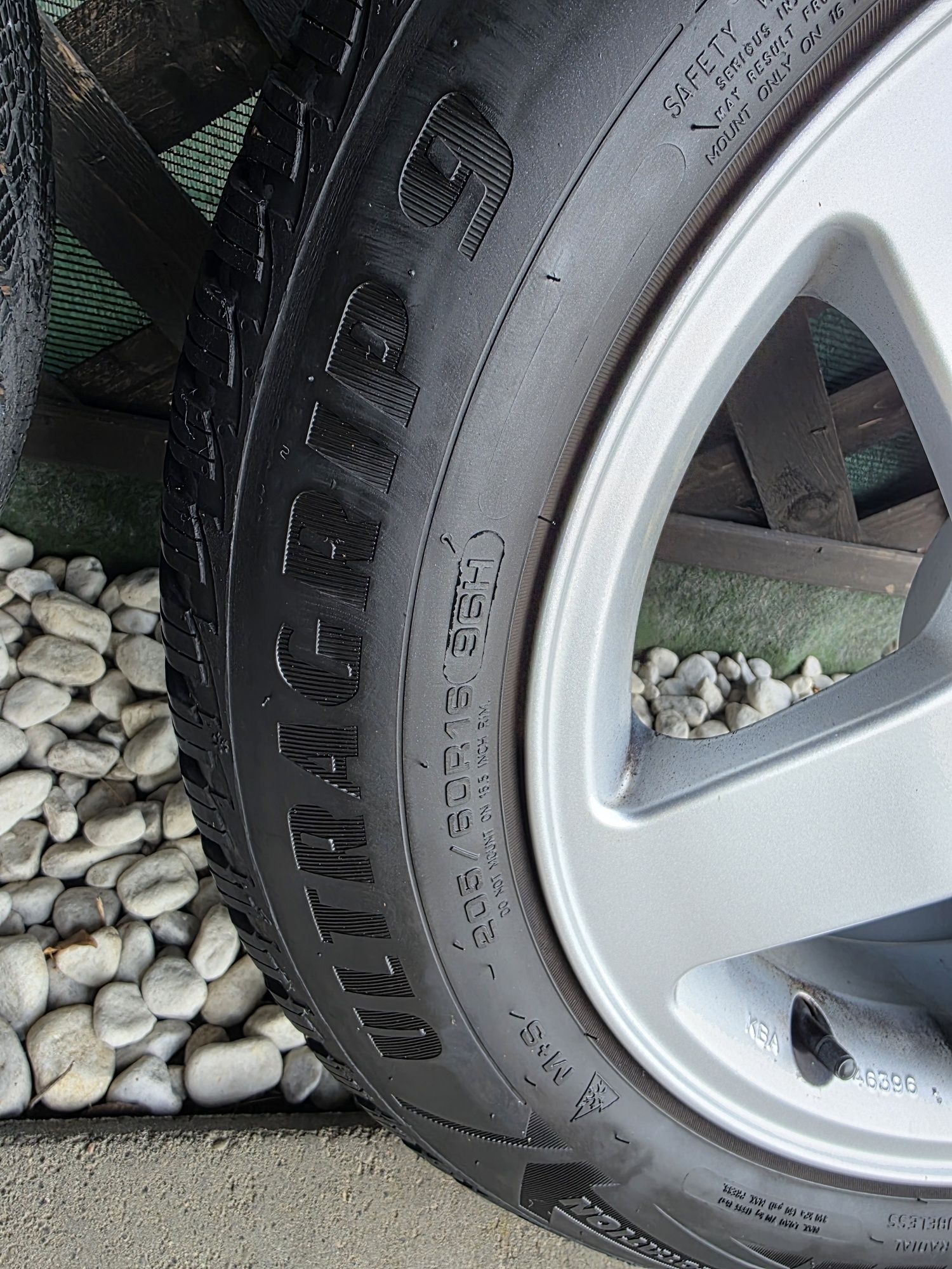 Диски Р16, 5×112 + Зимові шини 205/60