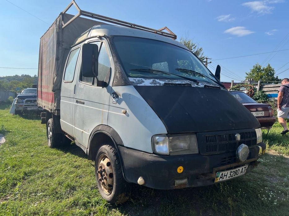 Газель дует 5 місць на газу