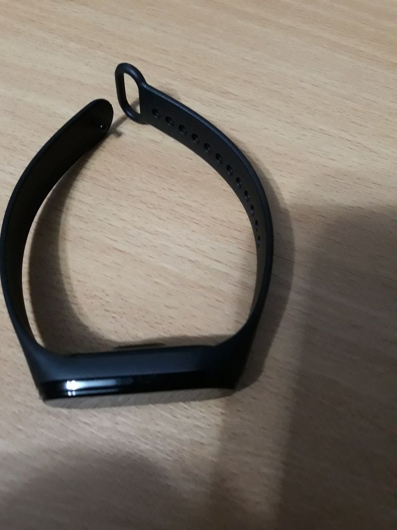 Sprzedam opaske smartband M4