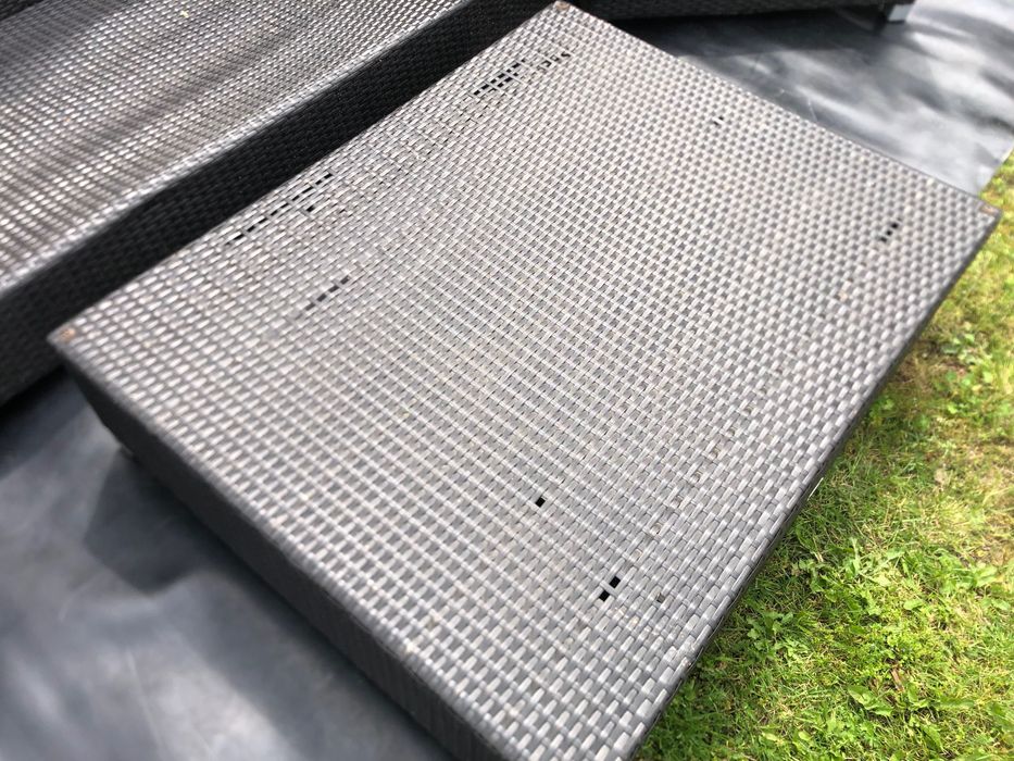 SPRZEDAM zestaw mebli ogrodowych dowóz  Wieluń - Legnica okolice