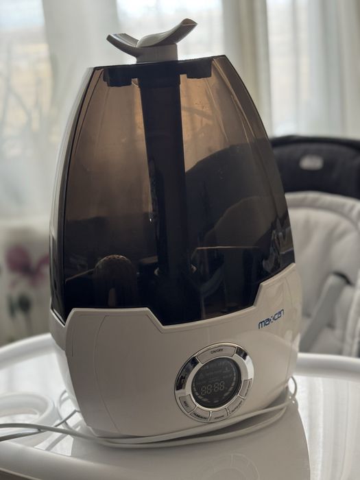 Зволожувач повітря Maxcan MH-602