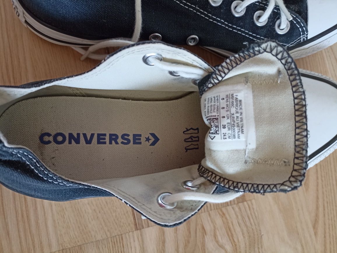 Converse all stars