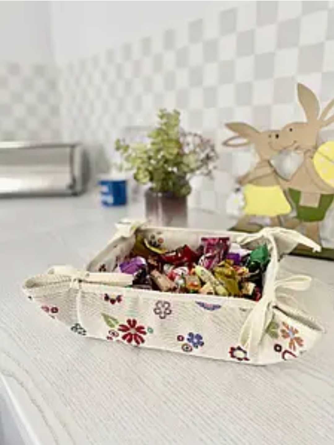 Разборная хлебница,конфетница и другая посуда,украсит любую кухню