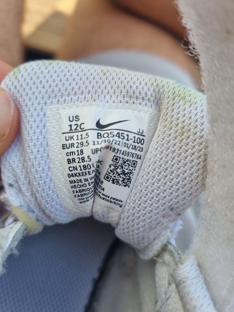 Buty dziecięce Nike 29,5 białe