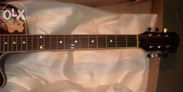 Guitarra roundback tipo ovation castanha tabaco