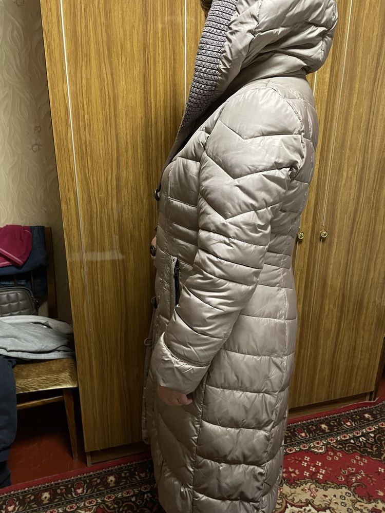 Куртка пуховик зимовий