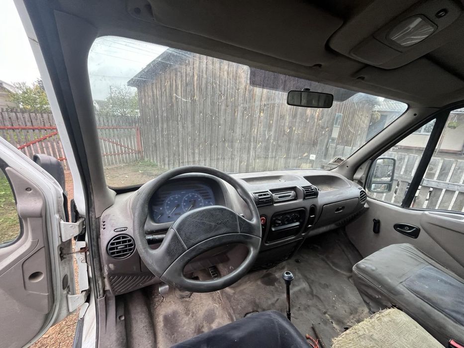 Продам авто або так як є або позапчастинах