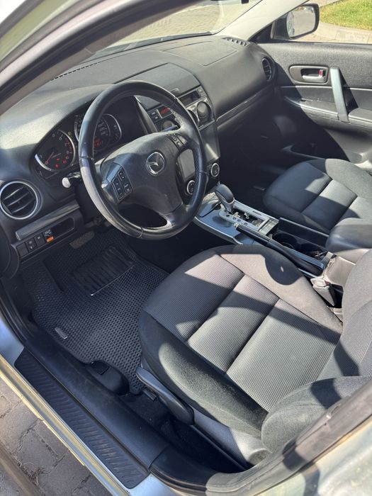 Продам  авто MAZDA-6.КПП-АВТОМАТ.