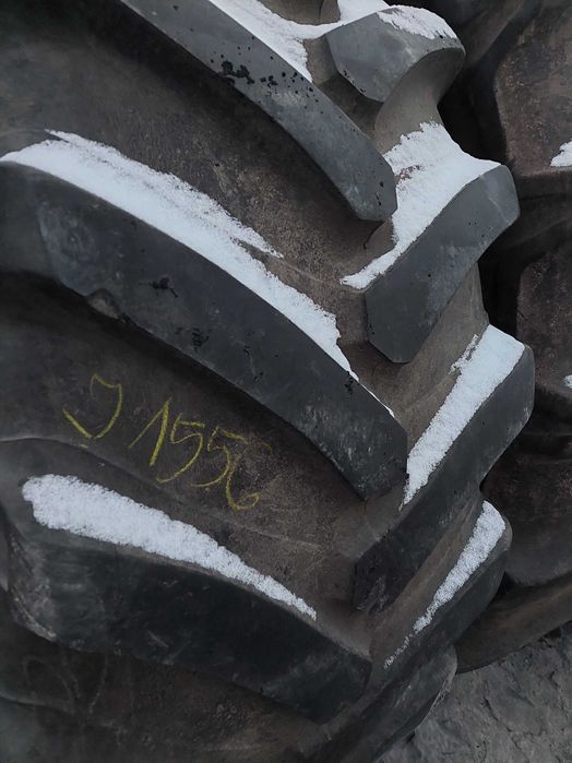 600/65R38 Alliance J1556