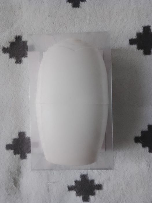 Lodowy masażer do twarzy