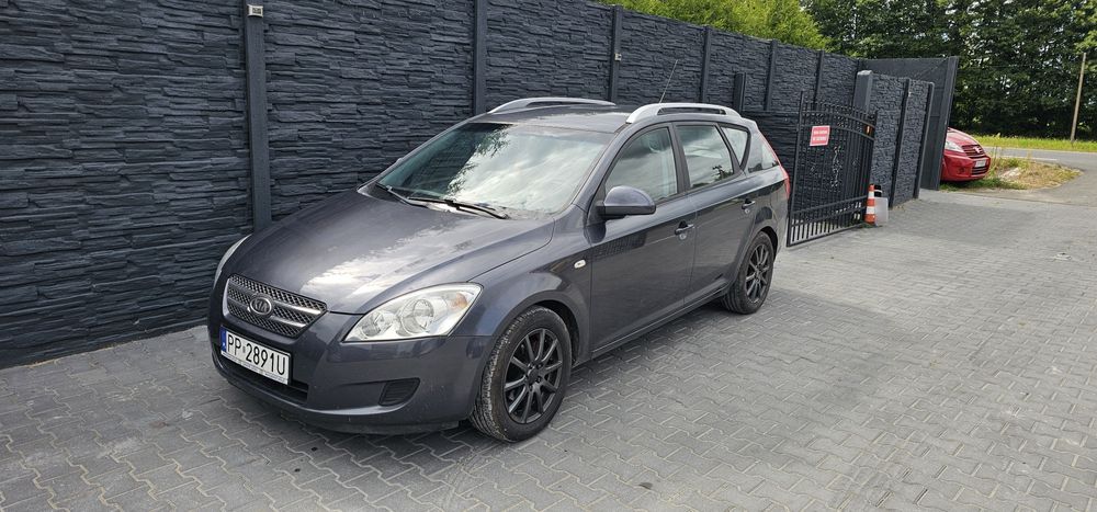 Kia Ceed 2009r 1.6 Bardzo Ładny Kombi z hakiem