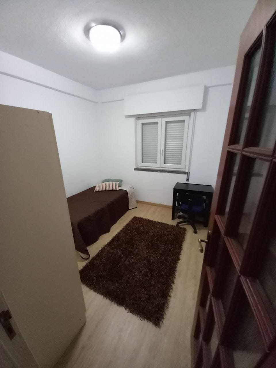 Quarto para mulher