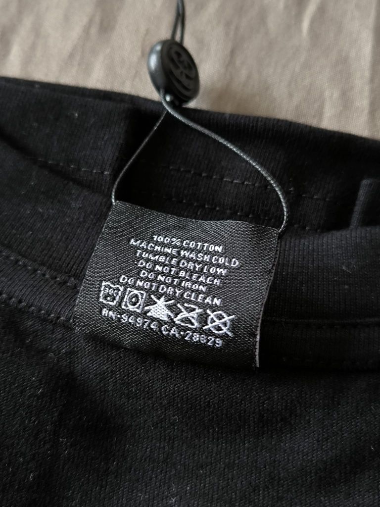 T-shirt Stussy 8 ball preta tamanho S