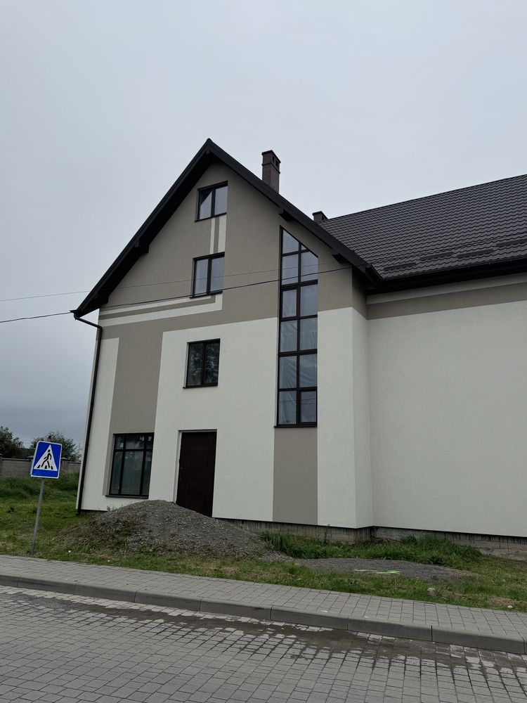 Здається в оренду вигідно розташоване комерційне приміщення