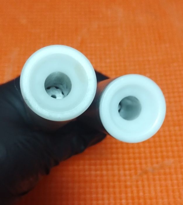 Металеві підставні ніжки