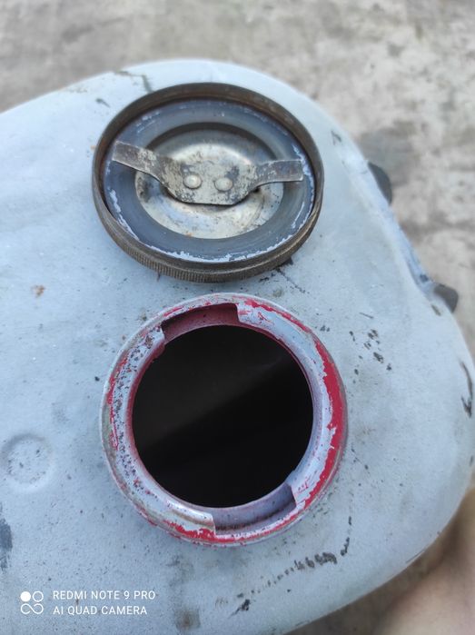 Bak zbiornik paliwa WSK 125 wfm stary typ na kratkę 13.203